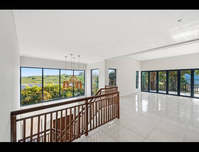 4 BEDROOM HOUSE FOR SALE IN PALM LAKES ESTATE